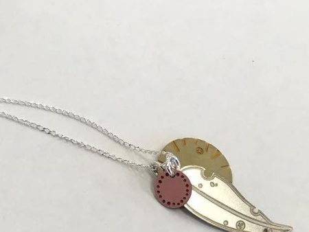 Leaf Mixed Metals Necklace Discount