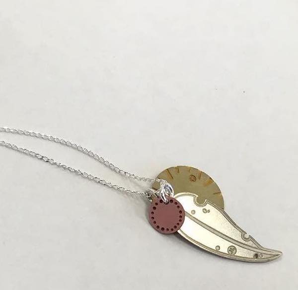 Leaf Mixed Metals Necklace Discount