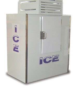 Fogel (ICB-1) 55.5  Wide Outdoor Ice Merchandiser with One Hinged Door For Sale